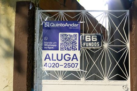 Casa para alugar com 60m², 2 quartos e sem vagaPlaca instalada em 05/05/2026 com o código GMVO-187