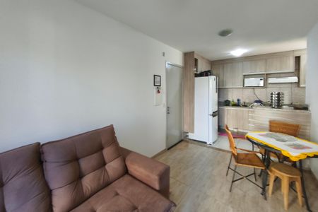 Sala de apartamento para alugar com 2 quartos, 50m² em Vila Marieta, Campinas