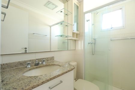 Apartamento para alugar com 172m², 3 quartos e 3 vagasBanheiro da Suíte 1