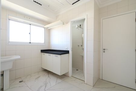 Apartamento para alugar com 172m², 3 quartos e 3 vagasÁrea de Serviço