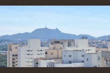 Apartamento para alugar com 172m², 3 quartos e 3 vagasVista