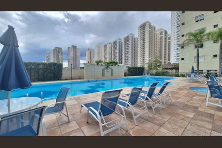 Apartamento para alugar com 172m², 3 quartos e 3 vagasÁrea comum - Piscina