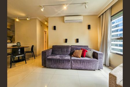 Sala de apartamento para alugar com 1 quarto, 70m² em Itaim Bibi, São Paulo