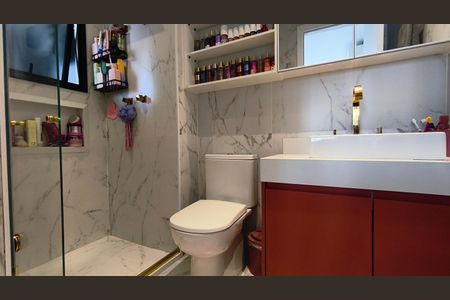 Apartamento à venda com 94m², 2 quartos e 2 vagasBanheiro da Suíte 1