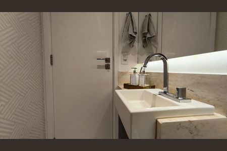 Apartamento à venda com 94m², 2 quartos e 2 vagasLavabo