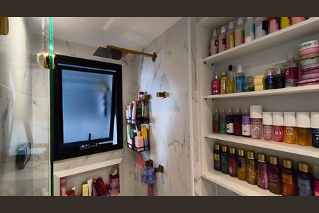 Apartamento à venda com 94m², 2 quartos e 2 vagasBanheiro da Suíte 1