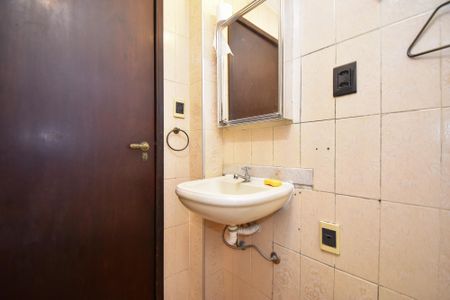 banheiro de apartamento para alugar com 2 quartos, 95m² em Bela Vista, São Paulo