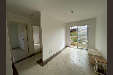 Sala de apartamento para alugar com 2 quartos, 49m² em Outeiro de Passárgada, Cotia