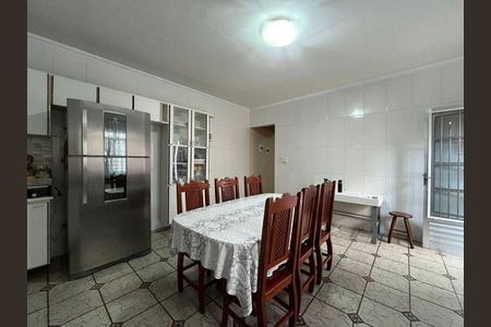 Casa à venda com 342m², 3 quartos e 10 vagas