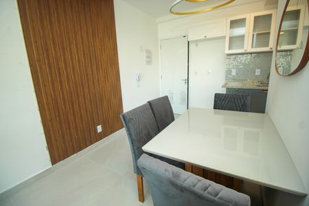 Apartamento à venda com 55m², 2 quartos e 2 vagas Apartamento à venda com 55m², 2 quartos e 2 vagasSala de Jantar