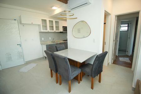 Apartamento à venda com 55m², 2 quartos e 2 vagas Apartamento à venda com 55m², 2 quartos e 2 vagasSala de Jantar