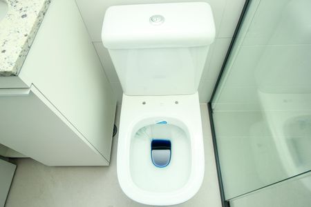 Apartamento à venda com 55m², 2 quartos e 2 vagas Apartamento à venda com 55m², 2 quartos e 2 vagasBanheiro Social