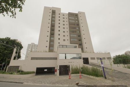 Apartamento à venda com 55m², 2 quartos e 2 vagas Apartamento à venda com 55m², 2 quartos e 2 vagasFachada