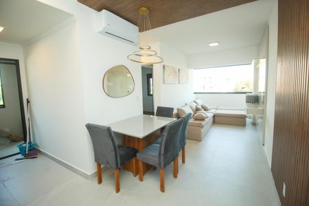 Apartamento à venda com 55m², 2 quartos e 2 vagas Apartamento à venda com 55m², 2 quartos e 2 vagasSala de Jantar