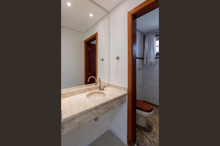 Lavabo de casa para alugar com 4 quartos, 330m² em Jardim Chapadão, Campinas
