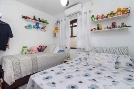 Casa à venda com 2 quartos, 126m² em Vila Bonilha Nova, São Paulo