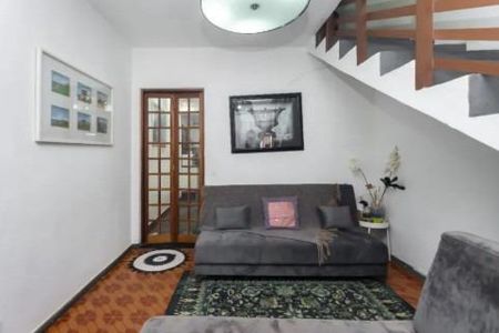 Casa à venda com 2 quartos, 126m² em Vila Bonilha Nova, São Paulo