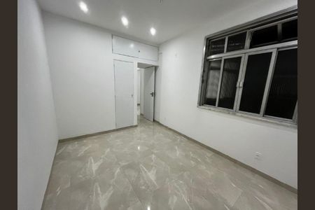 Apartamento à venda com 2 quartos, 53m² em Tijuca, Rio de Janeiro