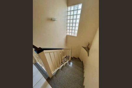 Casa à venda com 3 quartos, 250m² em Conjunto Habitacional Vila Santana (Sousas), Campinas