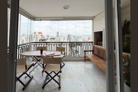 Apartamento à venda com 208m², 4 quartos e 5 vagas