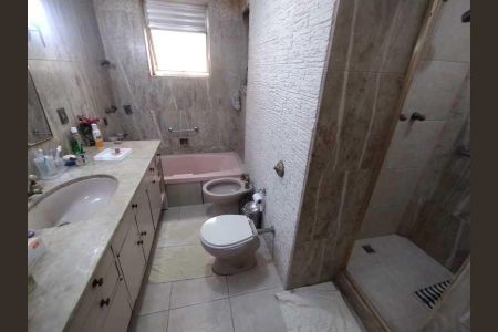 Apartamento à venda com 171m², 4 quartos e 1 vaga
