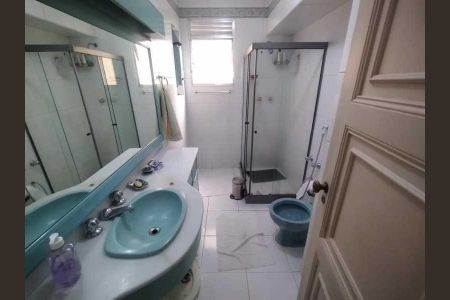 Apartamento à venda com 171m², 4 quartos e 1 vaga