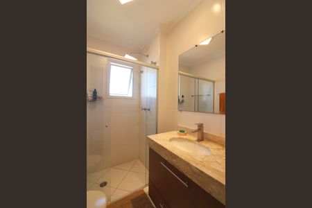 Apartamento à venda com 107m², 2 quartos e 2 vagasBanheiro Social