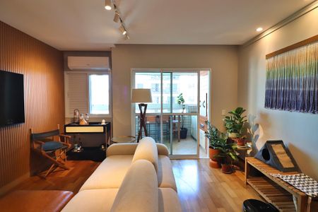 Apartamento à venda com 107m², 2 quartos e 2 vagasSala 