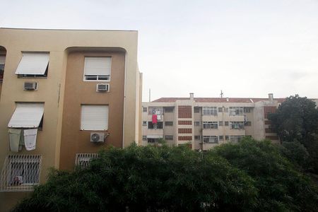 Sala Vista de apartamento para alugar com 2 quartos, 58m² em Jardim Botânico, Porto Alegre