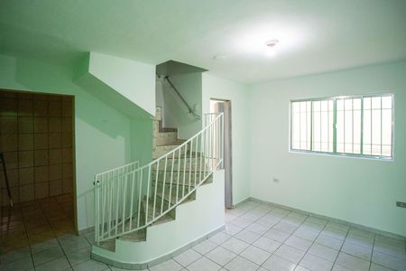 Sala de casa para alugar com 2 quartos, 60m² em Campanário, Diadema
