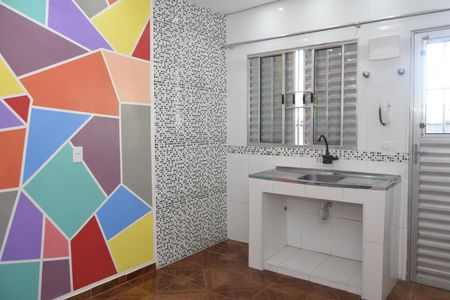 Cozinha de kitnet/studio para alugar com 1 quarto, 25m² em Jardim Irapiranga, Embu das Artes