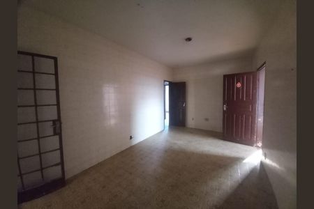 Casa à venda com 3 quartos, 196m² em Santa Cruz, Belo Horizonte