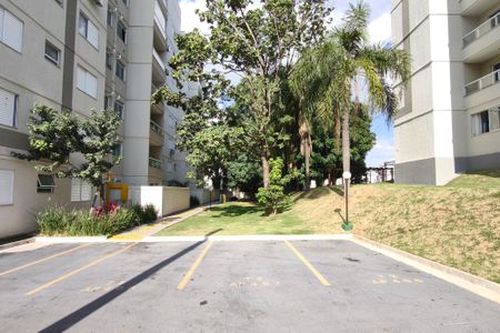 Apartamento para alugar com 47m², 2 quartos e 1 vaga Apartamento para alugar com 47m², 2 quartos e 1 vagaÁrea comum - Garagem