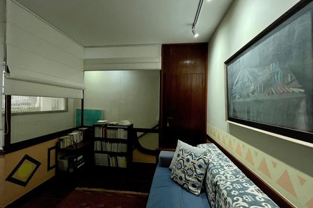 Casa à venda com 500m², 4 quartos e 2 vagas Casa à venda com 500m², 4 quartos e 2 vagasQuarto 3