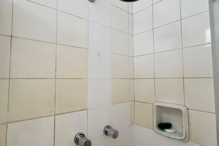 Casa à venda com 500m², 4 quartos e 2 vagas Casa à venda com 500m², 4 quartos e 2 vagasBanheiro de serviço