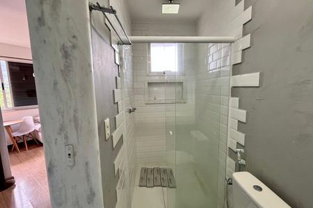 Casa à venda com 500m², 4 quartos e 2 vagas Casa à venda com 500m², 4 quartos e 2 vagasBanheiro da Suíte