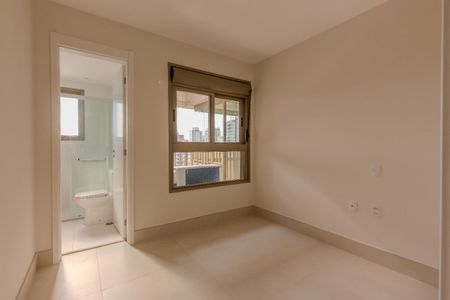 Apartamento para alugar com 2 quartos, 80m² em Indianópolis, São Paulo