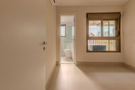 Apartamento para alugar com 2 quartos, 80m² em Indianópolis, São Paulo