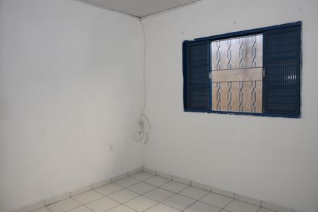 Quarto de casa para alugar com 1 quarto, 60m² em Parque Fernanda, Embu das Artes