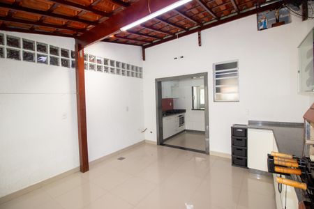 Casa de condomínio à venda com 110m², 2 quartos e 1 vagaÁrea gourmet