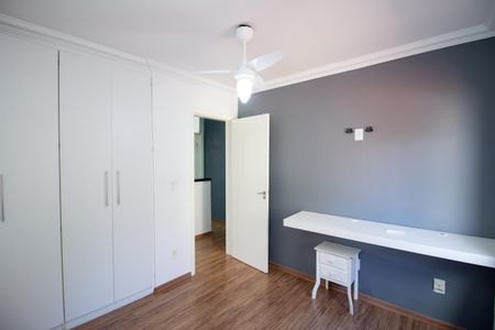 Casa de condomínio à venda com 110m², 2 quartos e 1 vagaQuarto 2