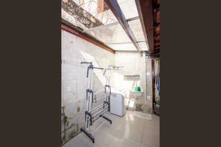 Casa de condomínio à venda com 110m², 2 quartos e 1 vagaCozinha e Área de Serviço