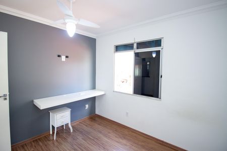 Casa de condomínio à venda com 110m², 2 quartos e 1 vagaQuarto 2