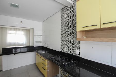 Apartamento à venda com 69m², 2 quartos e 2 vagasCozinha