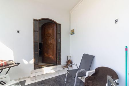 Casa para alugar com 150m², 2 quartos e 1 vagaHall de entrada