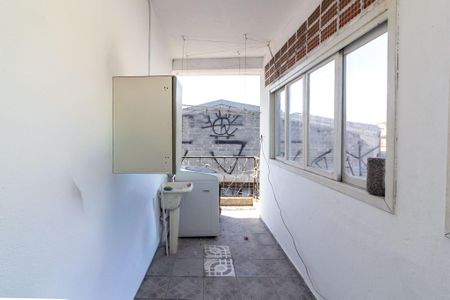 Casa para alugar com 150m², 2 quartos e 1 vagaÁrea de Serviço