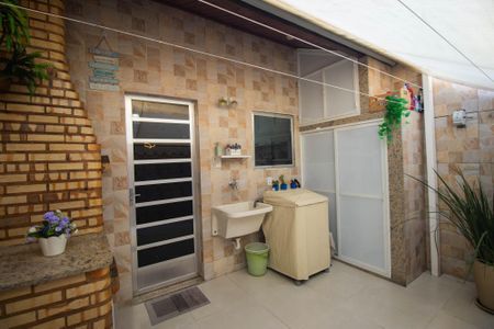Casa de condomínio para alugar com 150m², 2 quartos e 1 vagaArea de Serviço