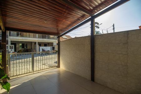 Casa de condomínio para alugar com 150m², 2 quartos e 1 vagaGaragem