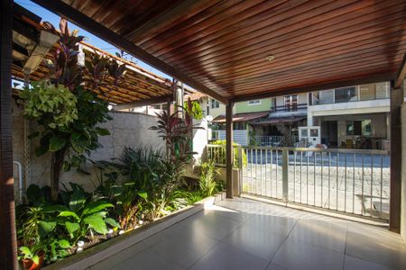 Casa de condomínio para alugar com 150m², 2 quartos e 1 vagaGaragem