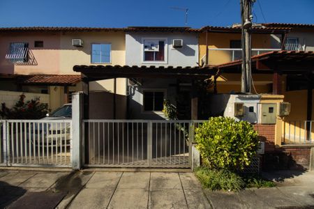 Casa de condomínio para alugar com 150m², 2 quartos e 1 vagaFachada